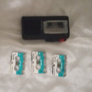 Sony M-470 Handheld Cassette Voice Recorder for parts not working
